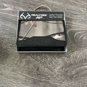 Leather trimmed Real Tree wallet